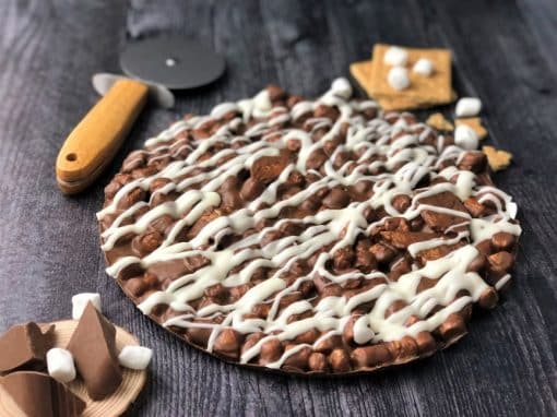 campfire smore chocolate pizza with marshmallows